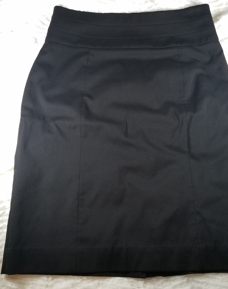 H&M high waisted pencil skirt